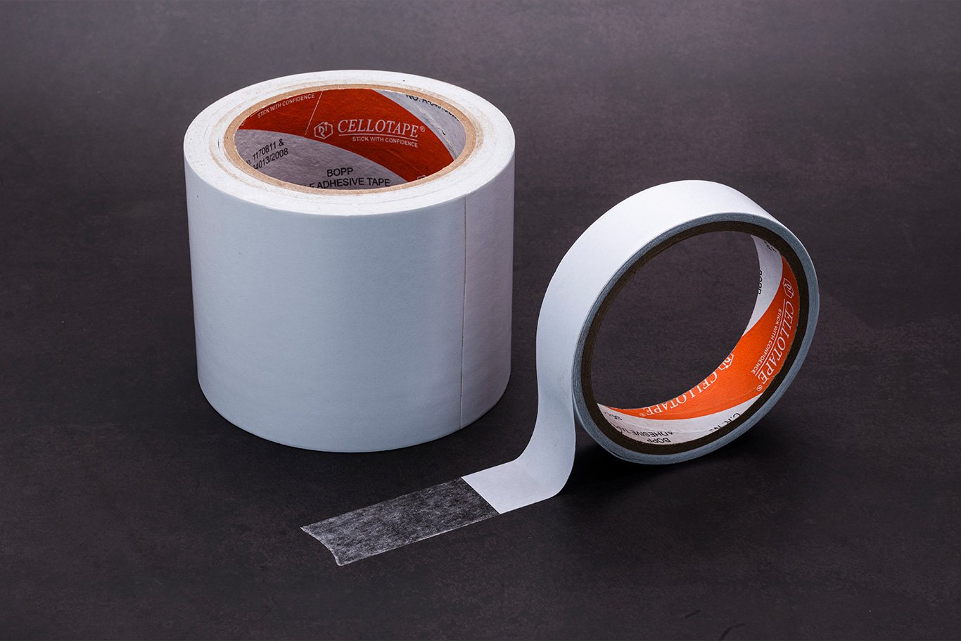 Double-Sided-Tissue-Tape-4